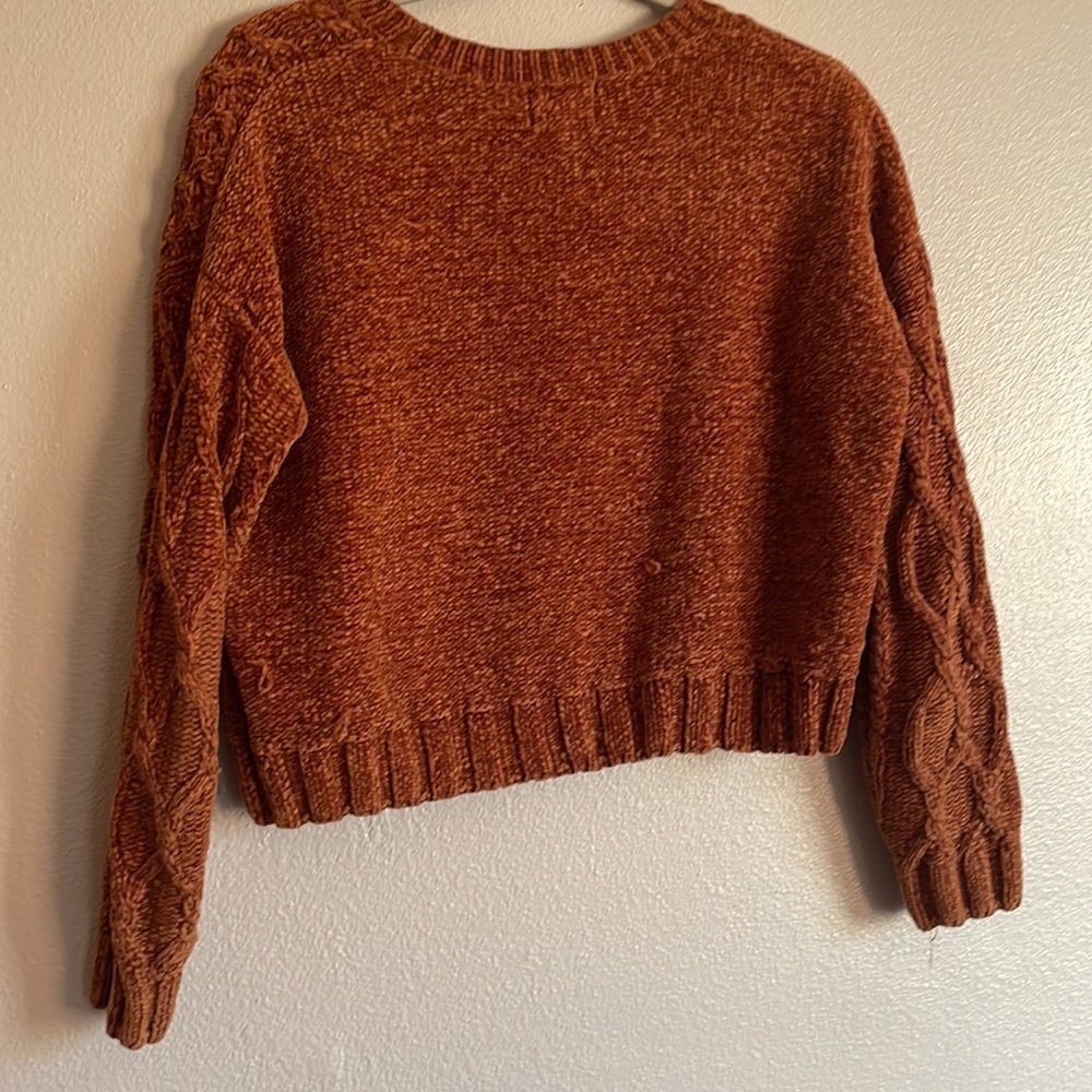 Sweater 👏 - Picture 3 of 3